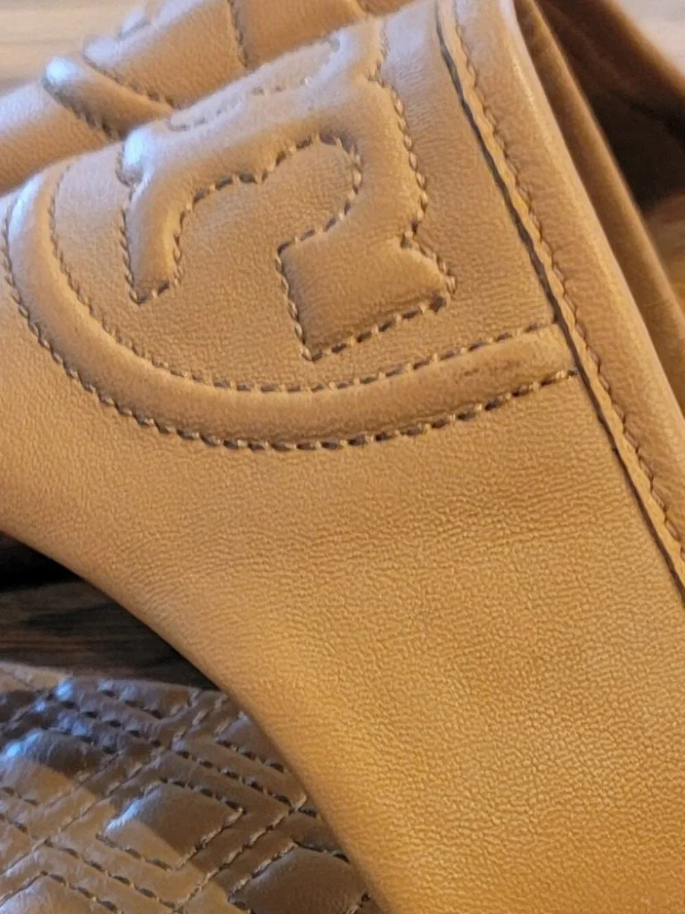 Tory Burch Fleming Thong/Post Toe Leather Sandals with Quilted Sole